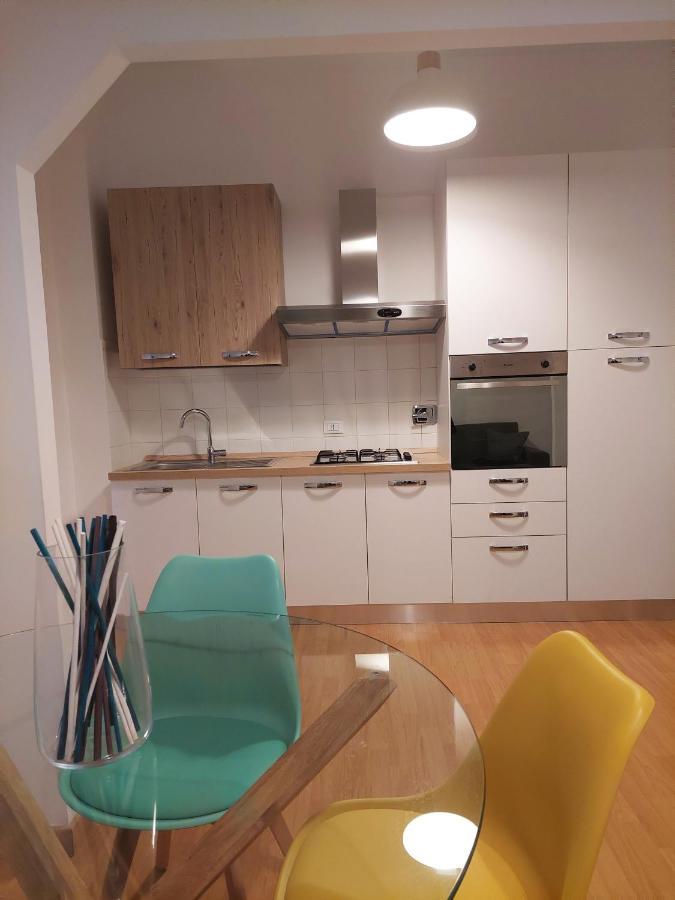 Conte Rosso Apartment Рим Екстериор снимка