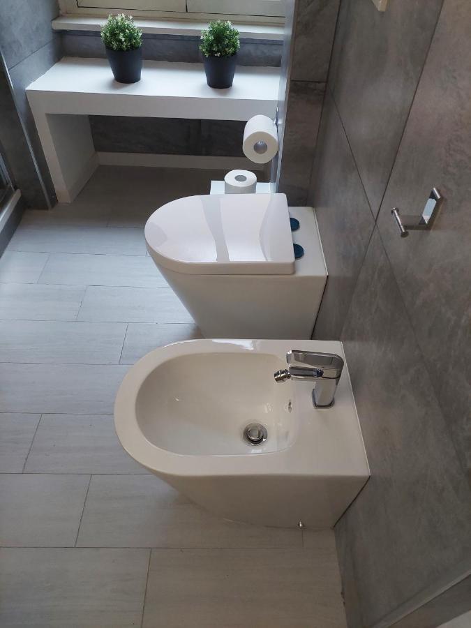 Conte Rosso Apartment Рим Екстериор снимка