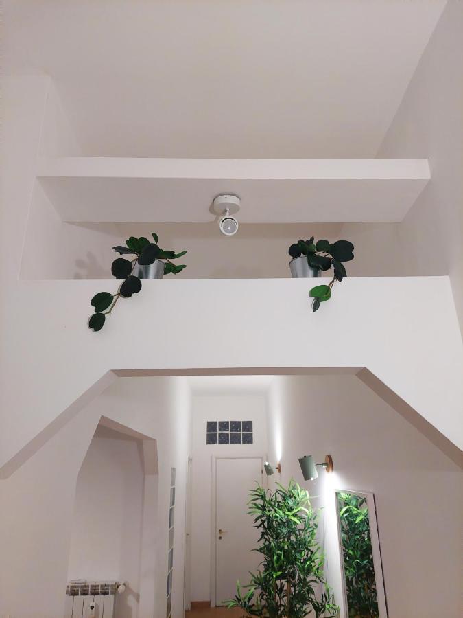 Conte Rosso Apartment Рим Екстериор снимка