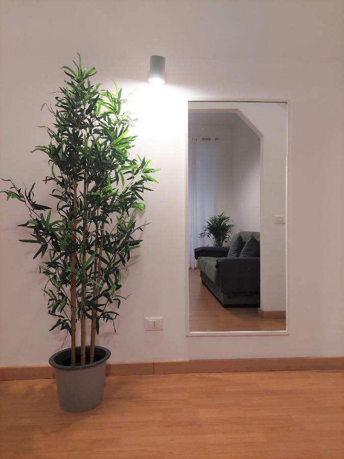 Conte Rosso Apartment Рим Екстериор снимка