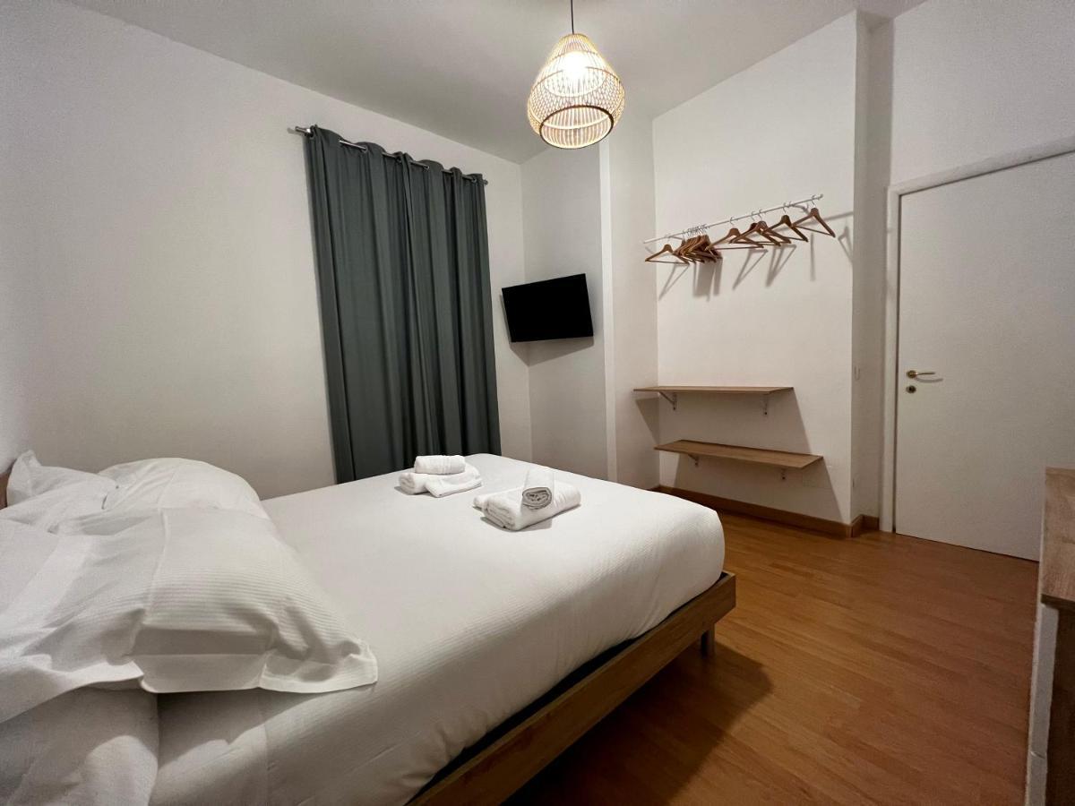 Conte Rosso Apartment Рим Екстериор снимка