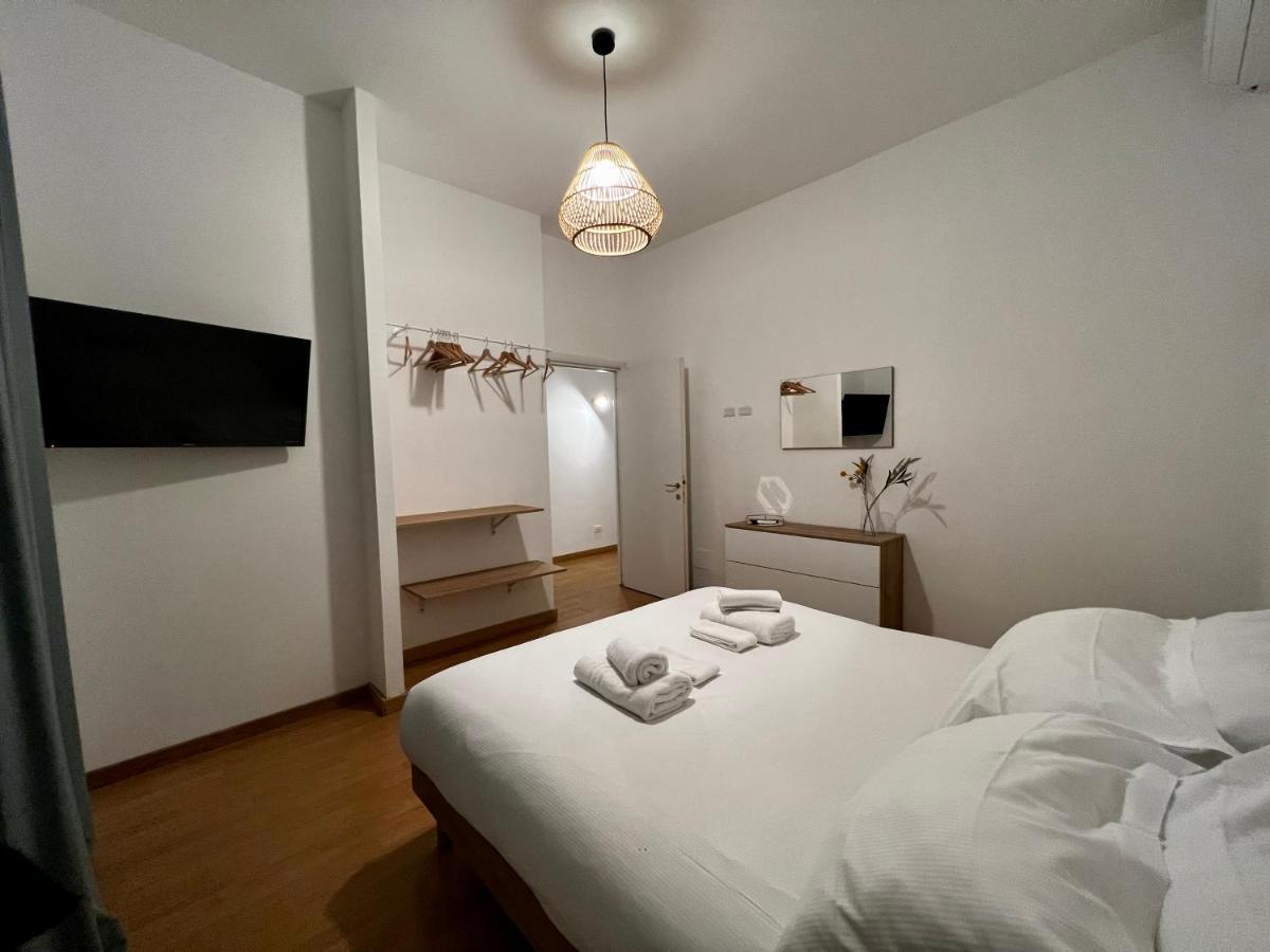 Conte Rosso Apartment Рим Екстериор снимка