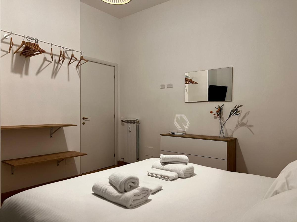 Conte Rosso Apartment Рим Екстериор снимка