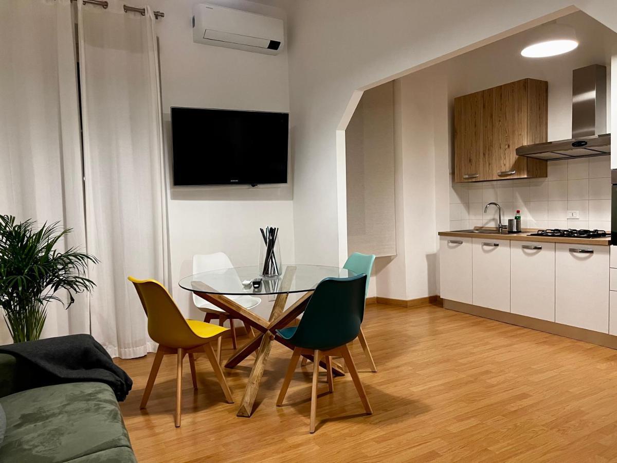Conte Rosso Apartment Рим Екстериор снимка